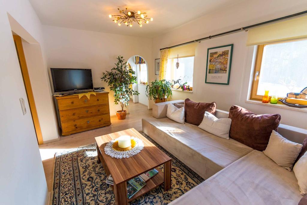Ferienwohnung Reitgestuet Waldeck Saalfelden Kamer foto