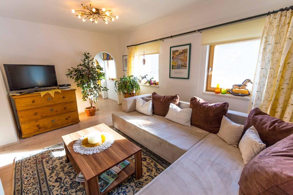 Ferienwohnung Reitgestuet Waldeck Saalfelden Buitenkant foto